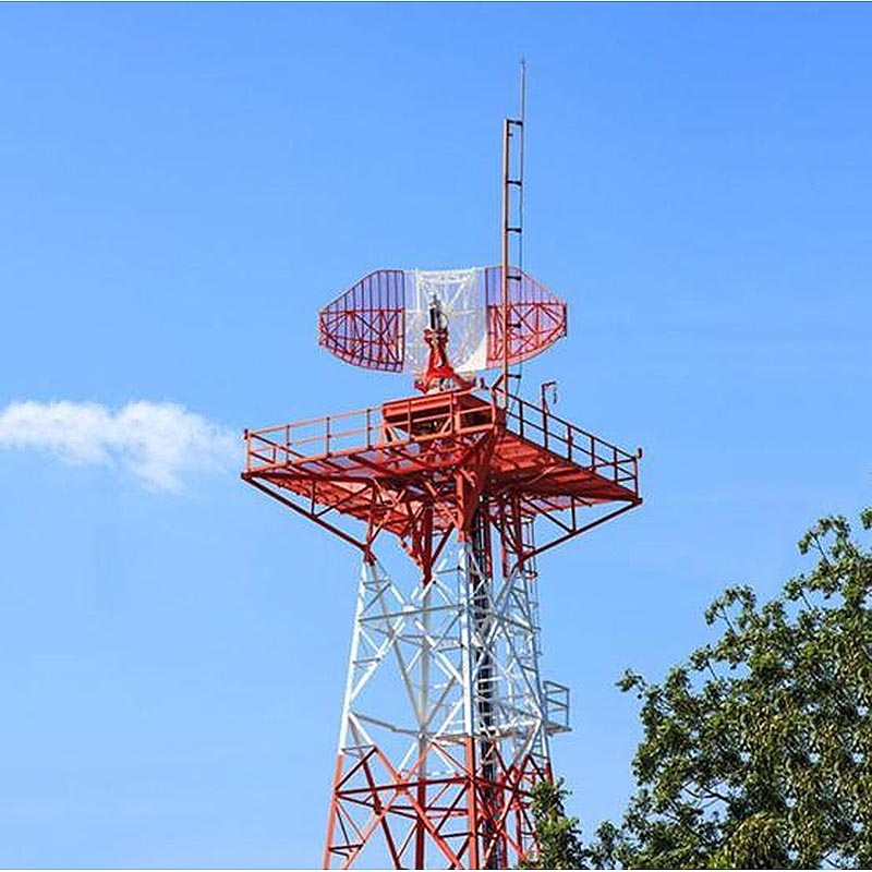 Fyra kolumn flygplats upptäckt Radar Tower