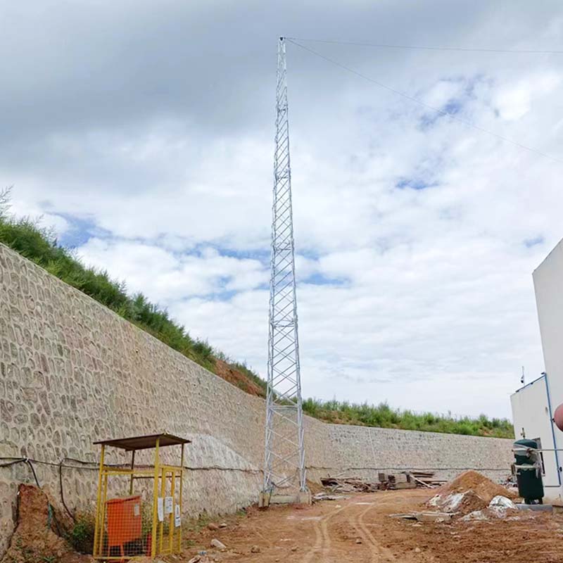 Fyra kolumner hörntak Lightning Protection Tower